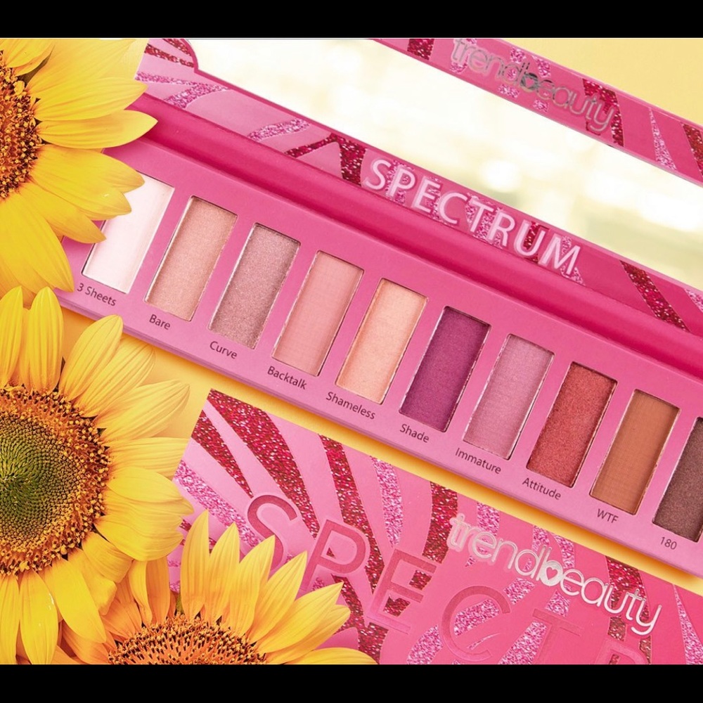 Eyeshadow palette